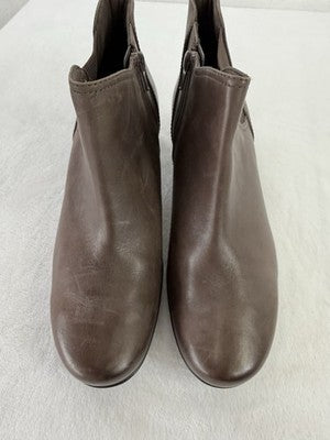 Clarks Womens Shoes 8.5 Leather Booties Brown Emslie Noreen New