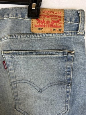 Levis 501 36x30 Mens Jeans Light Blue Levi’s Button Fly