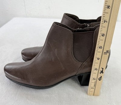 Clarks Womens Shoes 8.5 Leather Booties Brown Emslie Noreen New