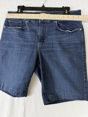Levis Classic Bermuda Shorts 31 Womens Blue Denim