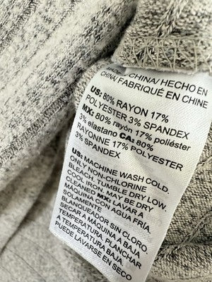 Chicos Tops Size 0 Tunic Top Beige Tan Knit Long Sleeve Womens Small