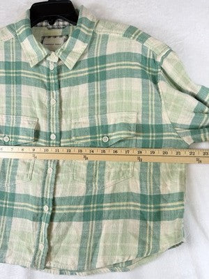 American Eagle Crop Flannel Top Medium Green Plaid Long Sleeve Womens