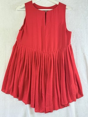 The Limited Top Medium Womens Sleeveless Red Blouse Pleated Lightweight