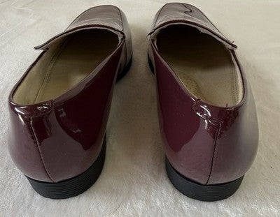 Lands End Classic Patent Leather Loafer 8 Womens Shoes Slip On Burgundy Red