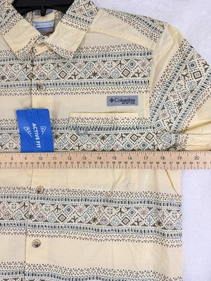 Columbia PFG Shirt Small Mens Short Sleeve Fishing Wild Cast Camp Button Up New