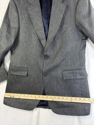 Jos A Bank Blazer 39R 100% Silk Gray Herringbone Windowpane Plaid Mens Jacket