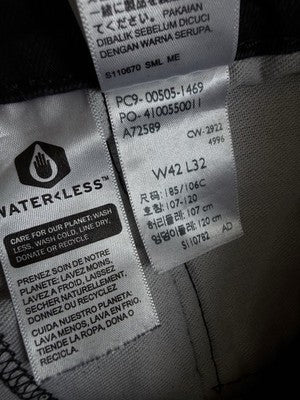 Levis 505 42x32 Mens Jeans Black Levi ‘s Regular Fit