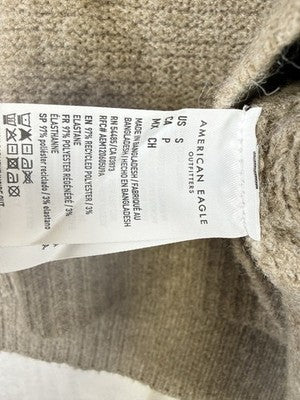 American Eagle Sweater Small Women Crew Neck Long Sleeve Boxy Pullover Beige