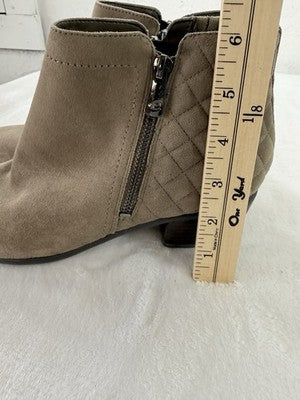 Easy Spirit Shoes 8.5 Womens Booties Faux Suede Side Zip Beige