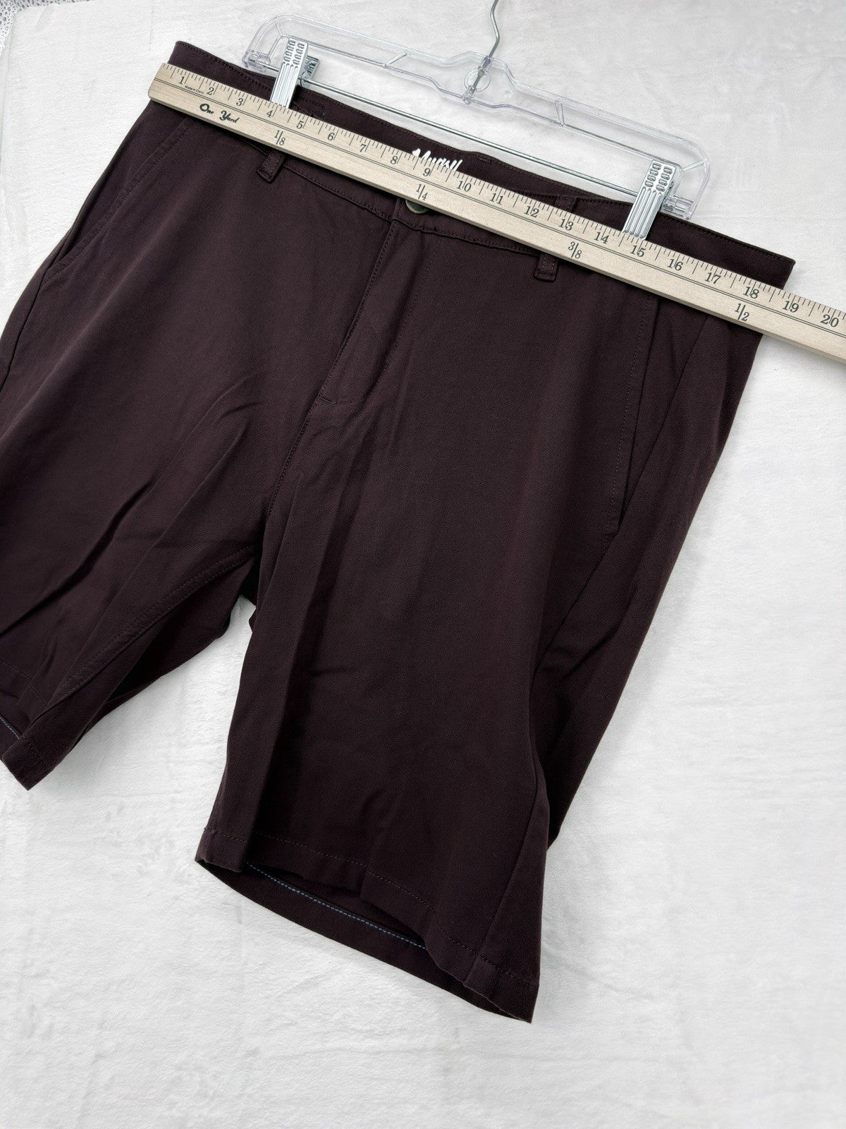 Mugsy Shorts 36 Ports 9” Maroon Chino Mens