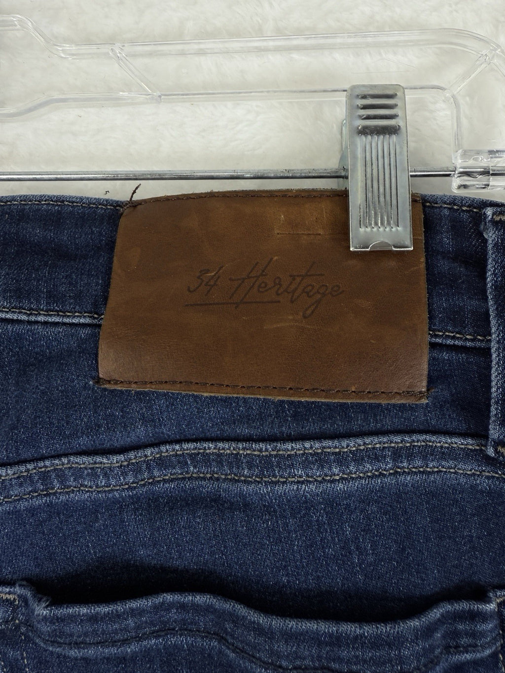 34 Heritage Jeans Courage 32x32 Mens Mid Rise Denim Straight Leg Dark Blue