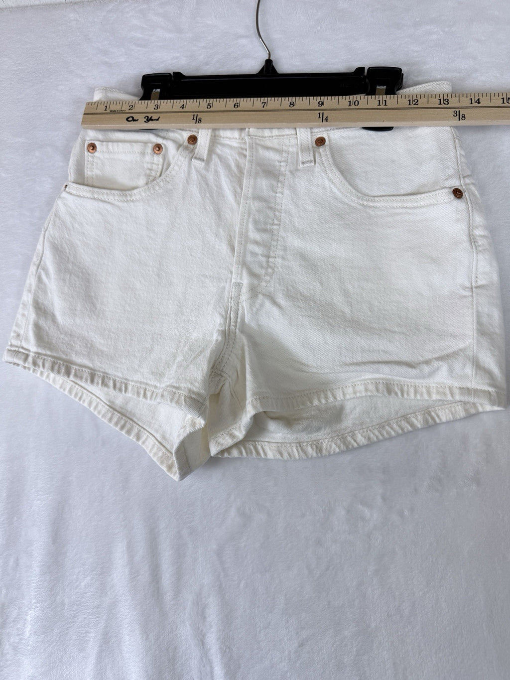 Levis 501 Shorts 26 Womens White Ivory Button Fly Original
