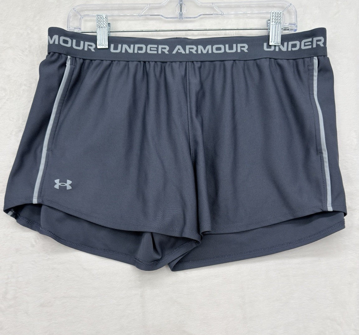 Under Armour Women's Shorts Large Tech 3” Play Up Gray Workout Running