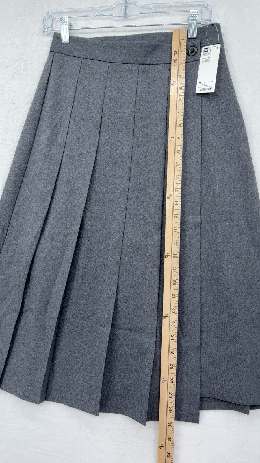 GU Wrap Pleated Midi Skirt Medium Women Gray Uniqlo Dark Academia Hipster New