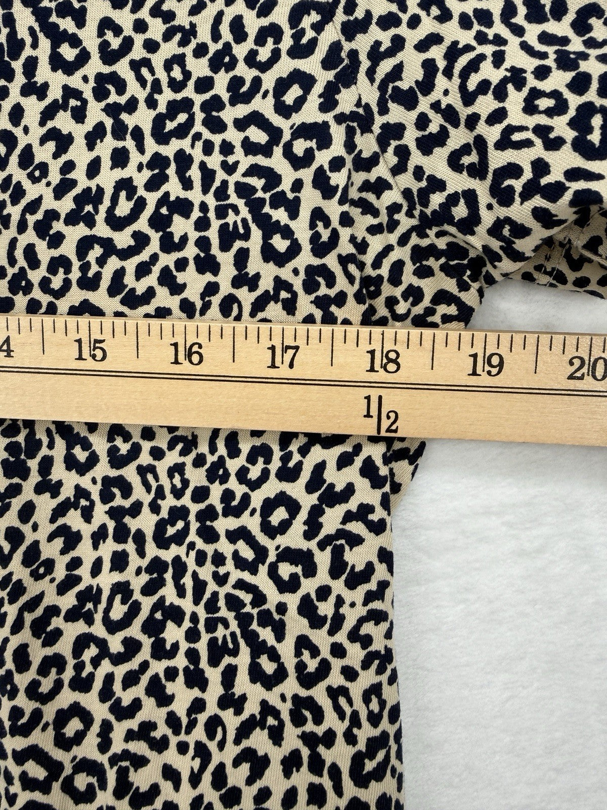 J Crew Top Women Medium Collector Tee Lot Cheetah Leopard Print Short Sleeve New