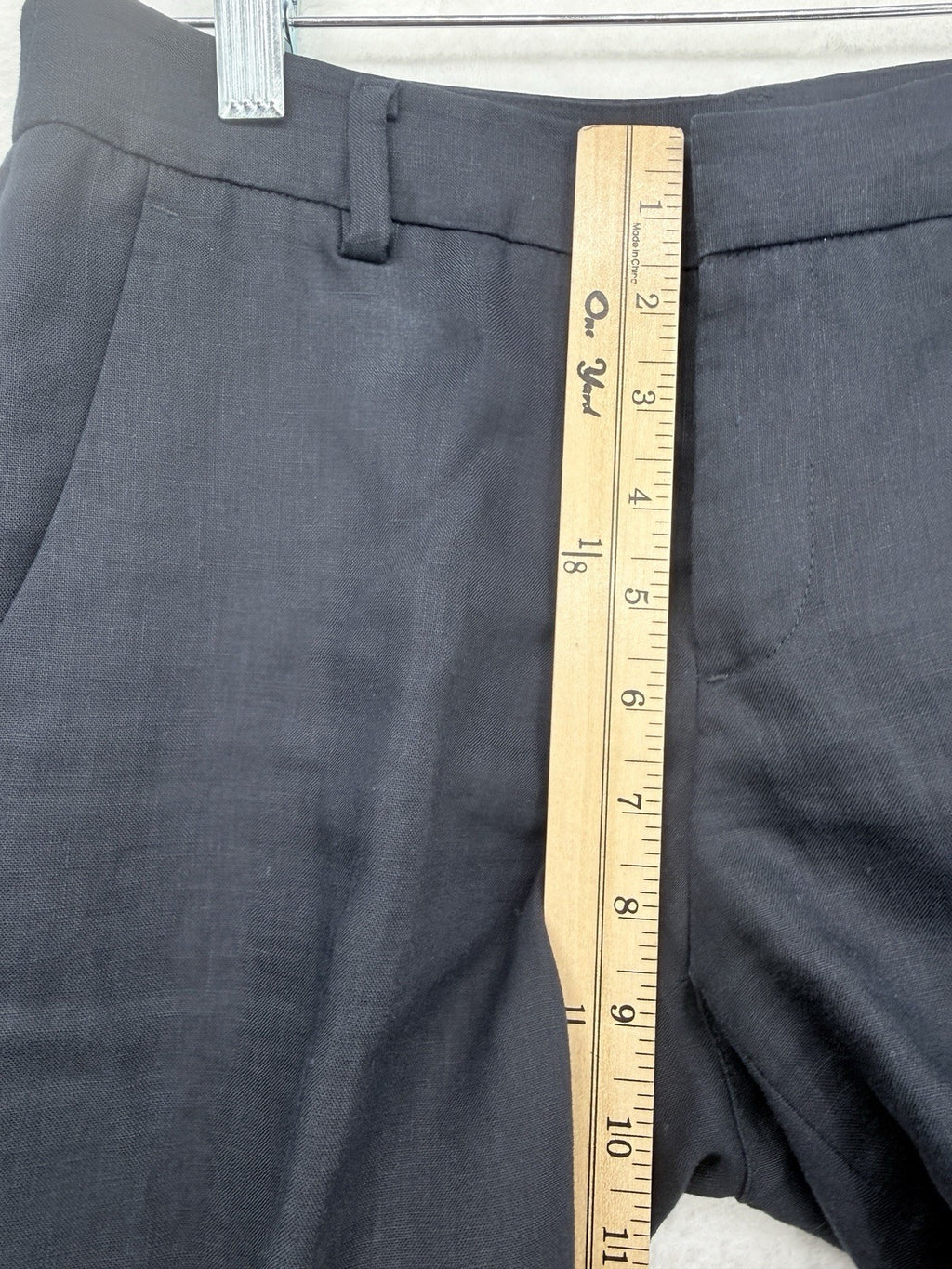 Uniqlo 100% Linen Pants Womens 2 Cropped Navy Blue Tapered Mid Rise Minimalist