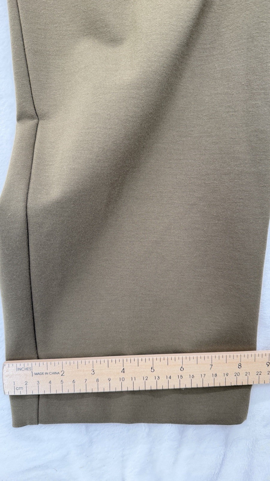 Liz Claiborne Emma Pants 24W Moss Green Plus Size Womens Slim Leg Ankle New NWT