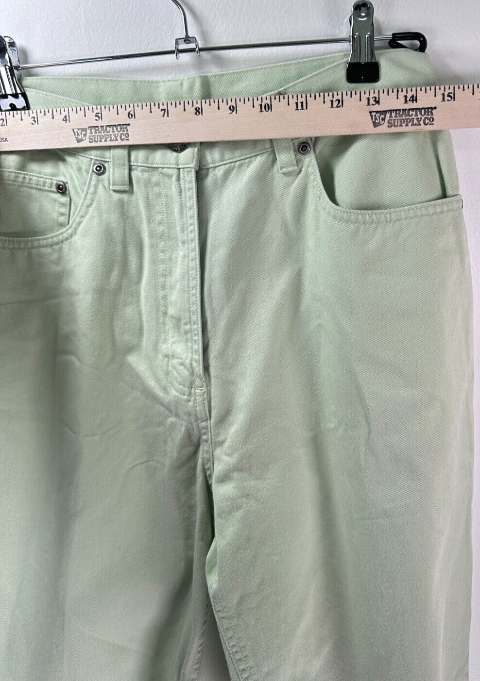 LL Bean Jeans 10 Womens Light Sherbert Green 5 Pocket Denim 100% Cotton