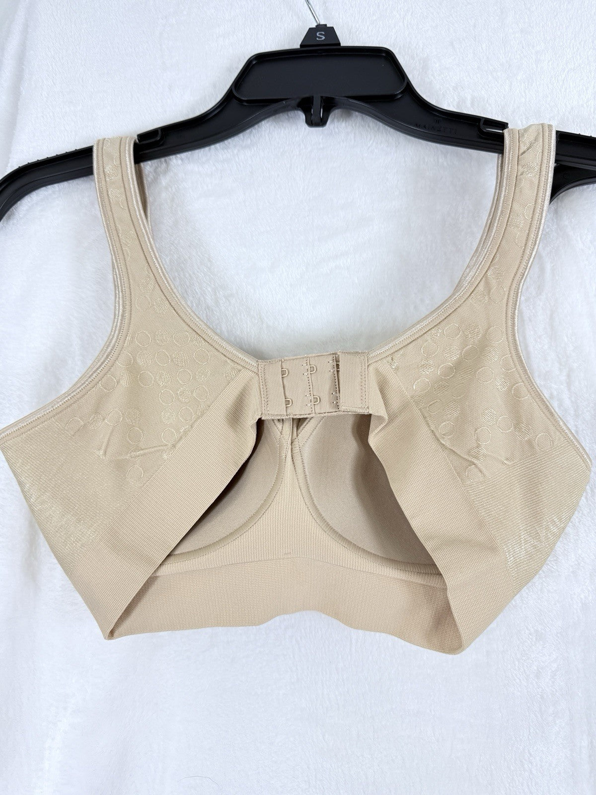 Bali Comfort Revolution Bra Small Beige Lot Of 2 3488 B488 Womens Wireless