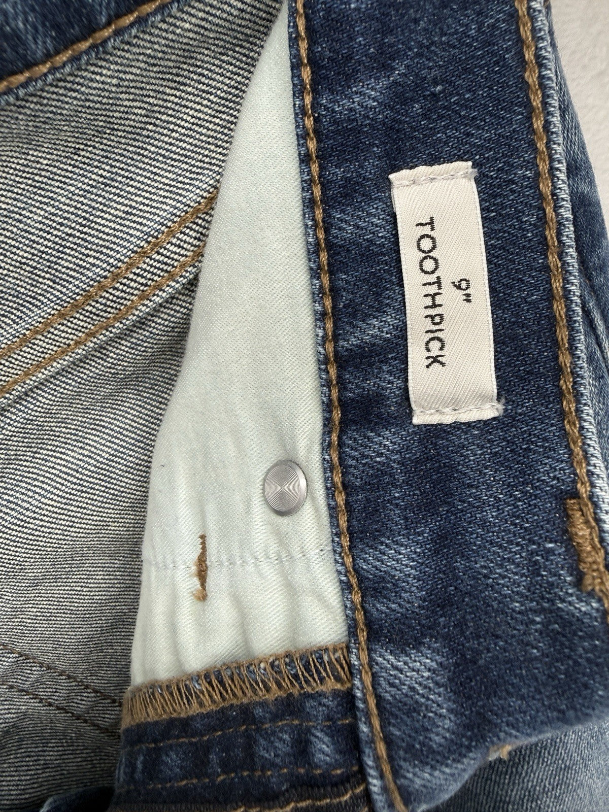 J Crew 9” Toothpick Jeans 25 Womens Blue Denim Raw Hem