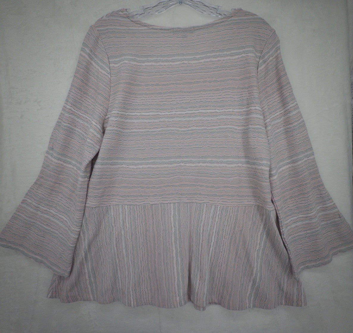 Habitat Clothes To Live In Top Medium Pink Bell Sleeve Artsy Lagenlook Womens