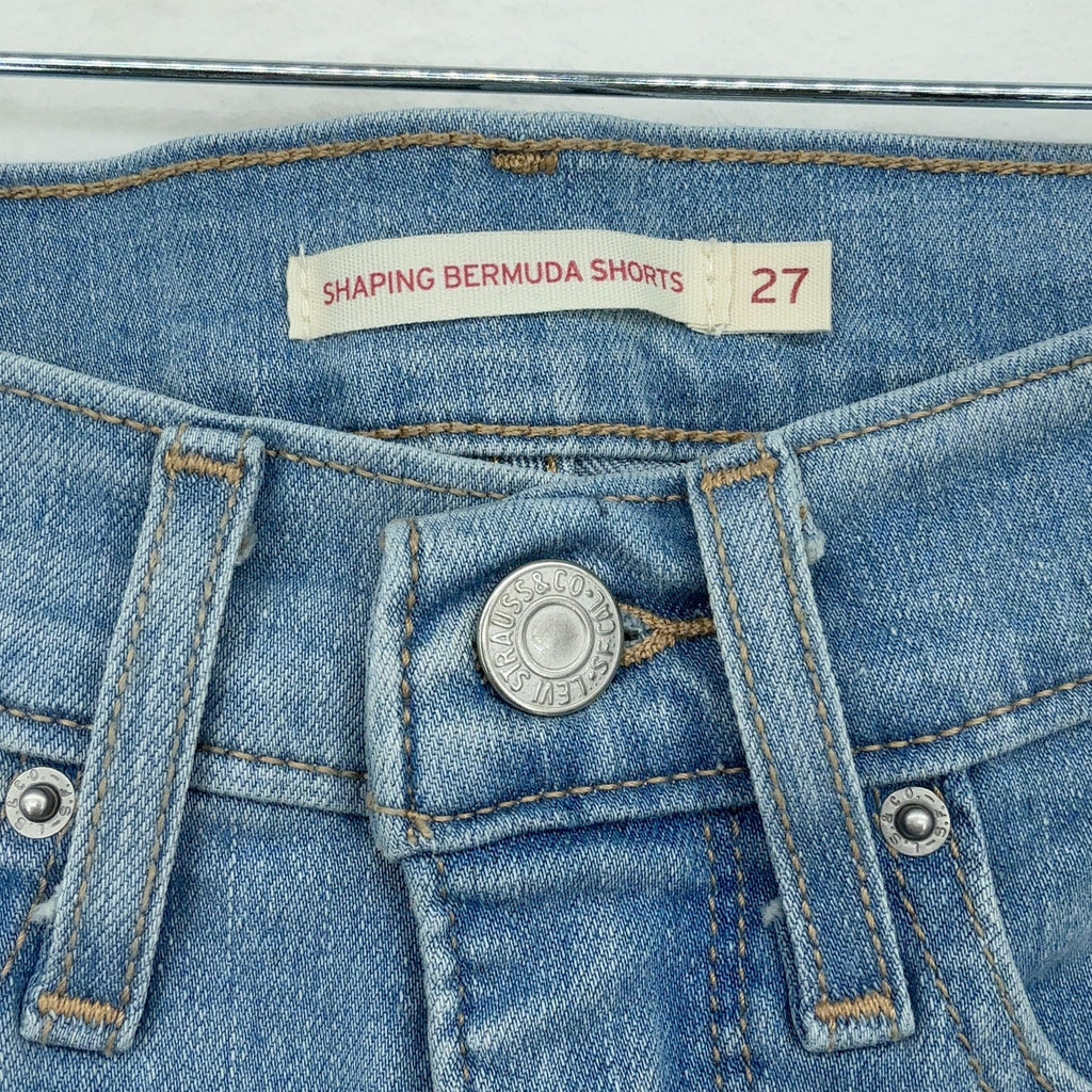 Levi's Shaping Bermuda Shorts 27 Womens Light Blue Jean Denim 9.5”