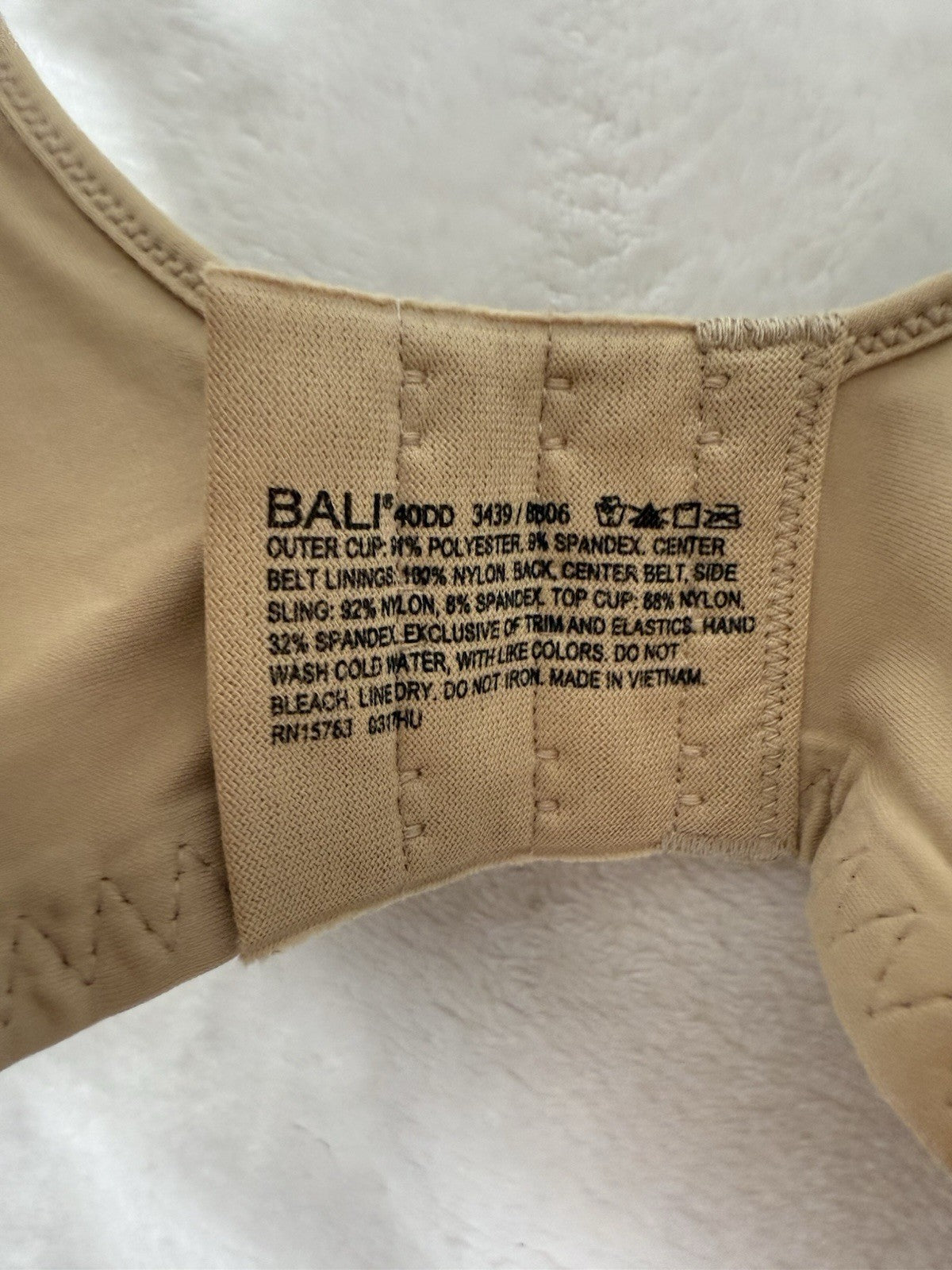 Bali Bra 40DD 3439 Beige Ultra Light Underwire Bra One Smooth U Smoothing