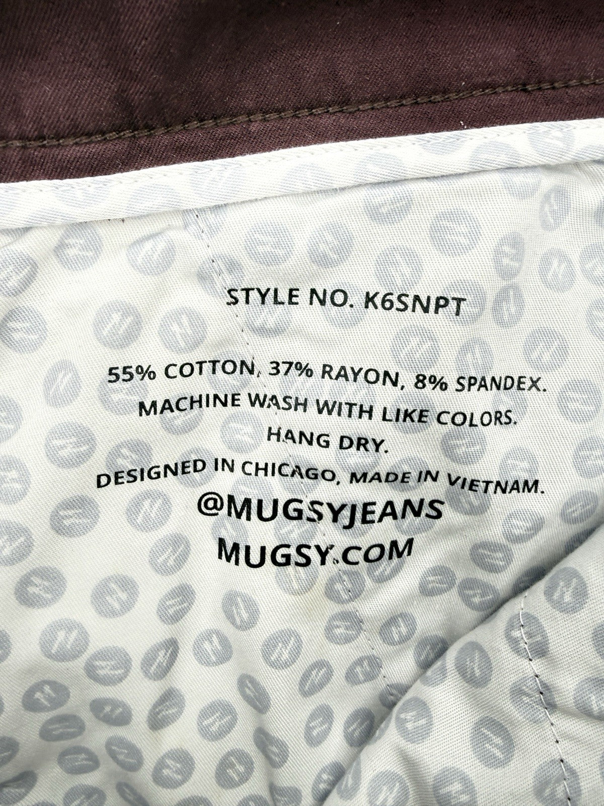 Mugsy Shorts 38 Ports 9” Maroon Chino Mens