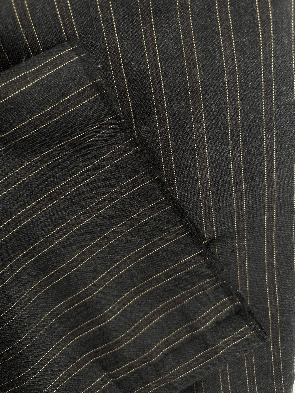 Armani Exchange 100% Wool Pants Womens 8 Gray Pinstriped Made In Italy Raw Hem