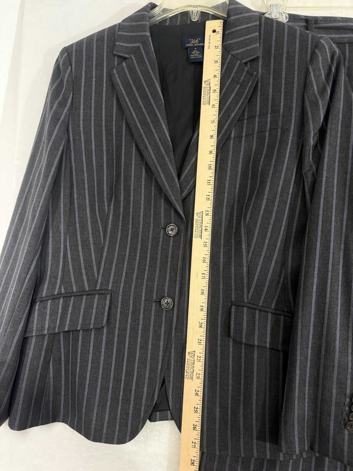 Brooks Brothers 346 Blazer 14 Womens Jacket Gray Pinstriped 100% Wool 2 Button
