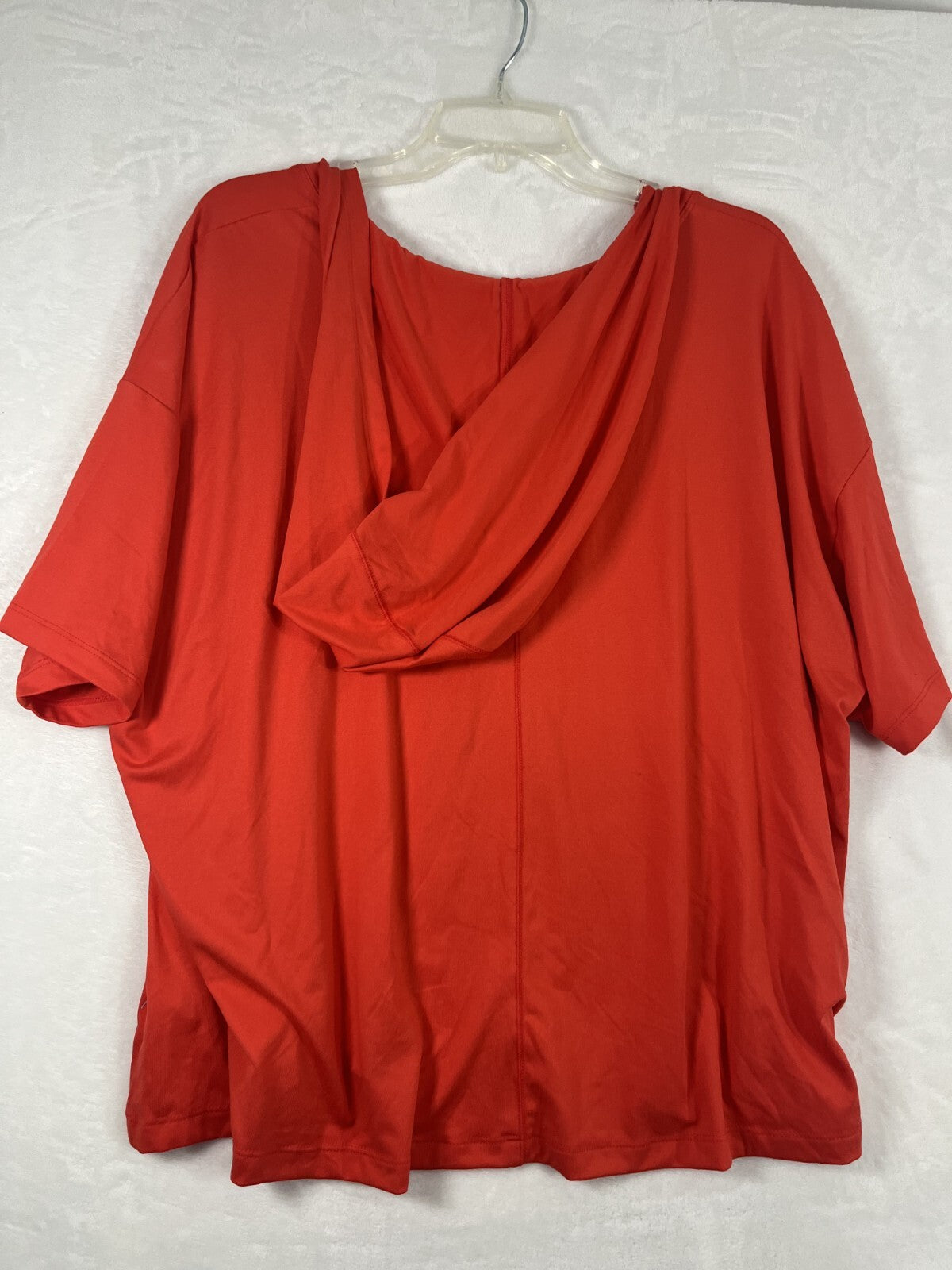 LIVI Active 18/20 Top 1X Short Sleeve Hoodie Red Lane Bryant Plus Size