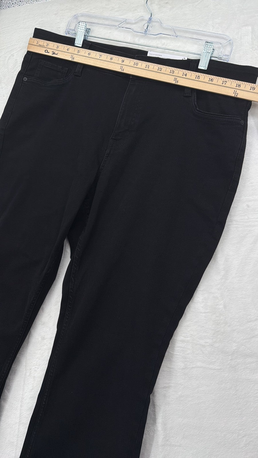 Liz Claiborne Sara Bootcut Mid-Rise Jeans 16 Womens Black 5-pocket New NWT