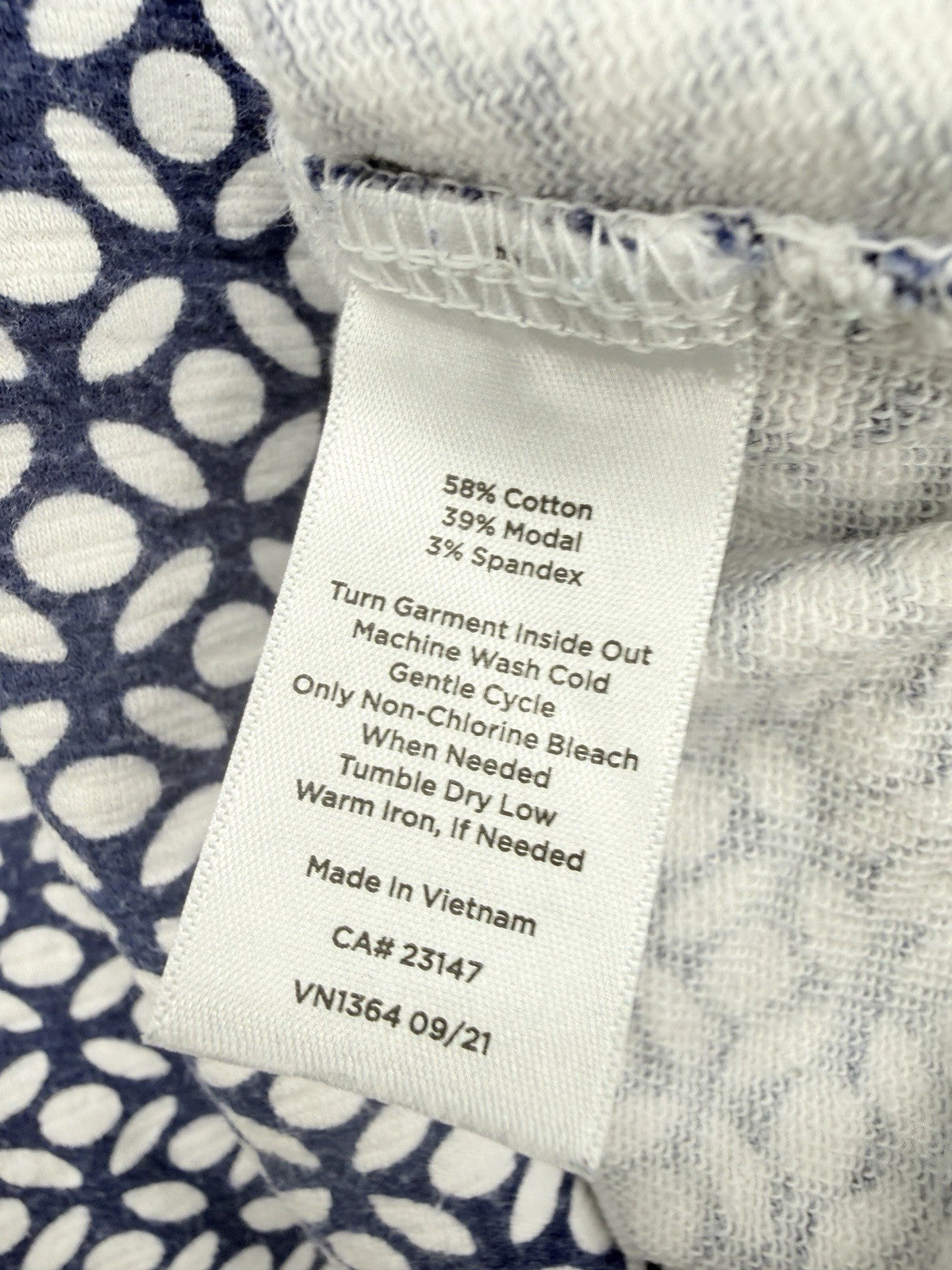 T By Talbots Top 1X Blue Print Pullover Cowl Neck Sweatshirt Womens