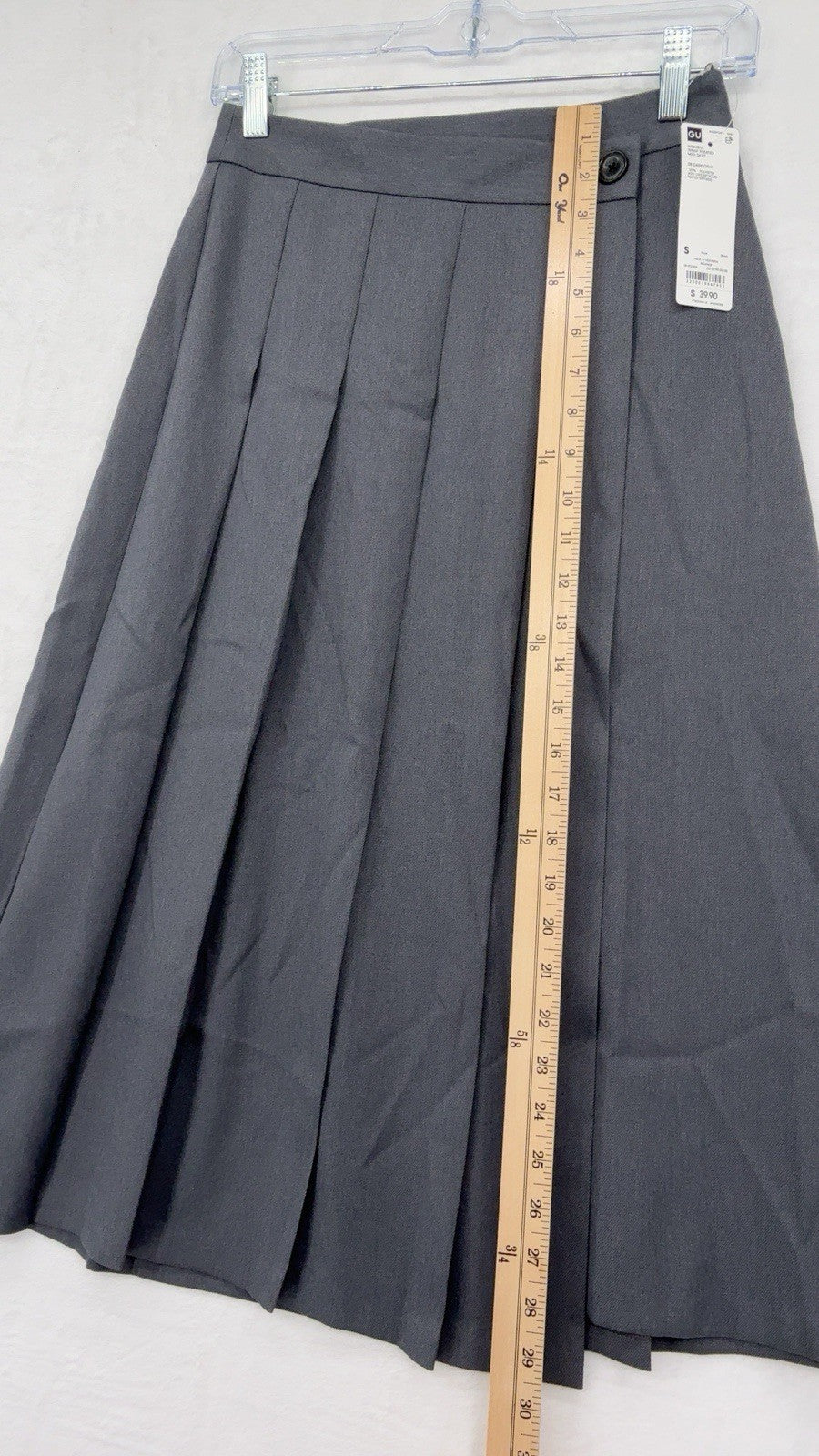 GU Wrap Pleated Midi Skirt Small Women Gray Uniqlo Dark Academia Hipster New NWT