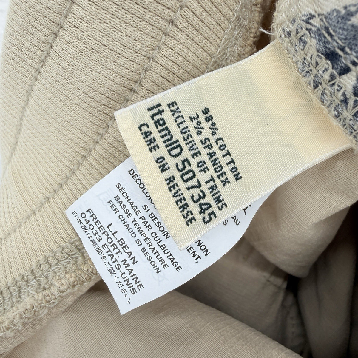 LL Bean Ripstop Capri Pants Medium Petite Womens Pull On Beige