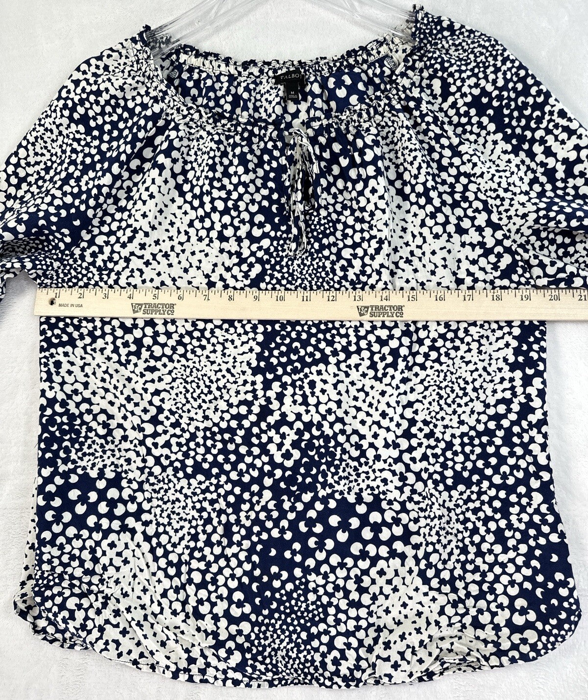 Talbots Medium Top Blue Blouse Abstract Clover Lightweight Rayon Womens Shirt