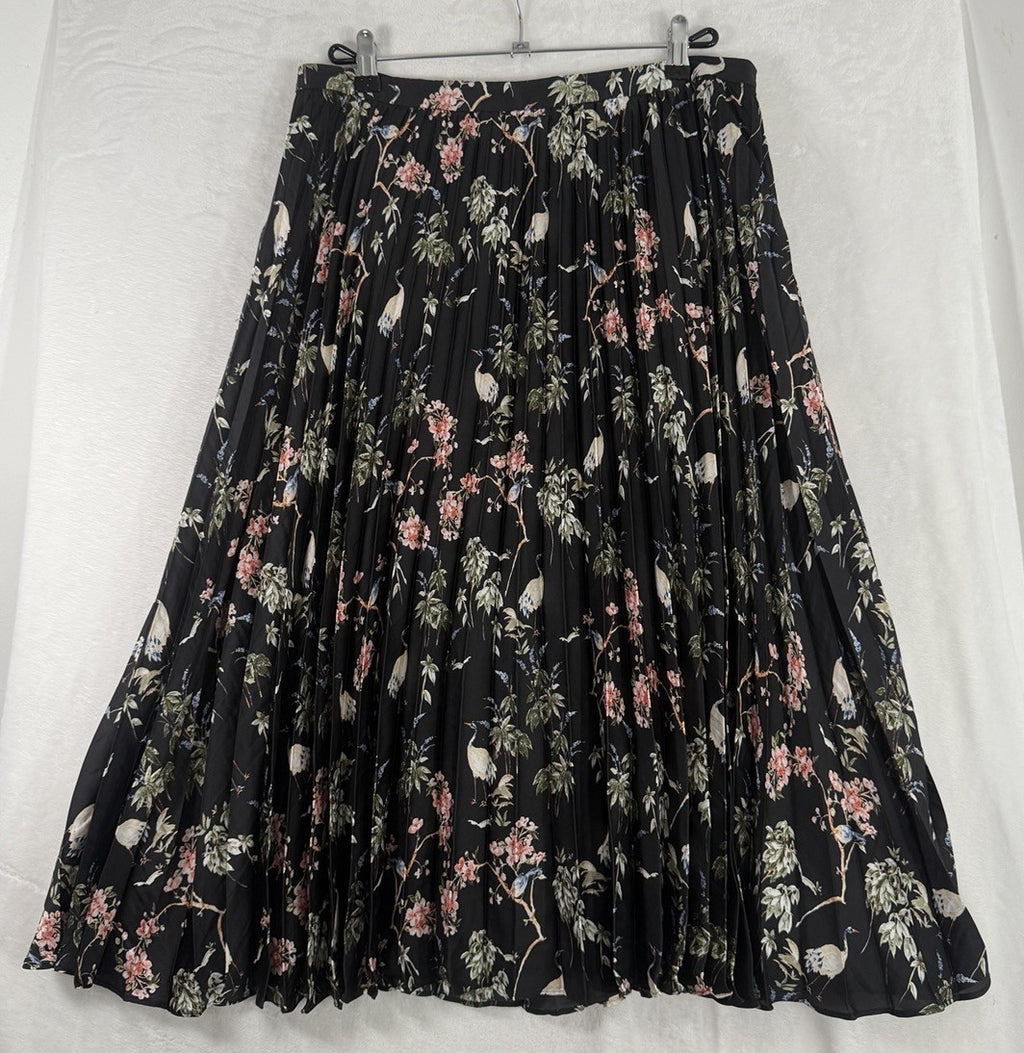 Banana Republic Midi Skirt 12 Black Bird Floral Print Soft Satin Pleated Womens