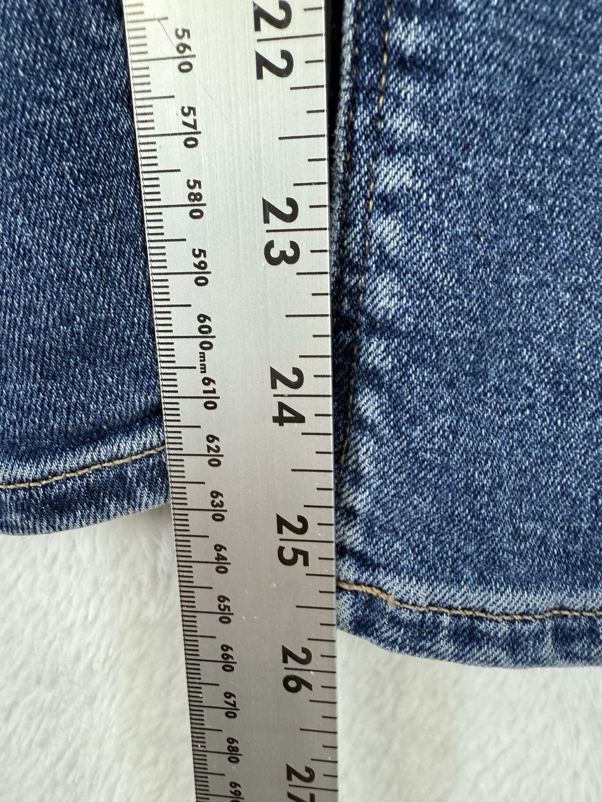 American Eagle Mom Jeans 10 Short Womens High Rise Blue