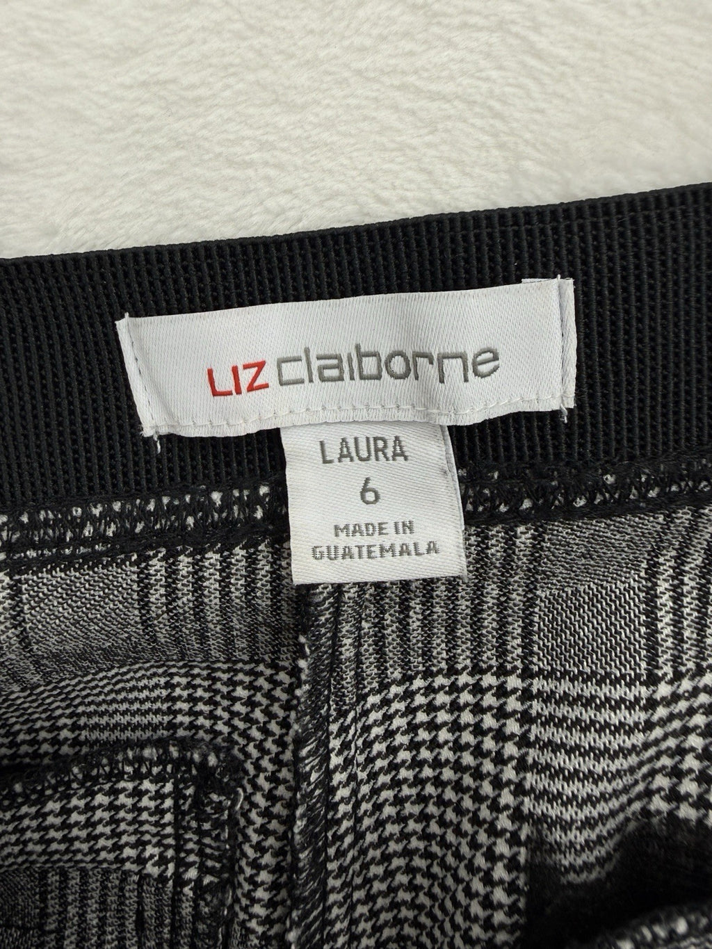 Liz Claiborne Laura Pants 6 Pull On Black White Plaid