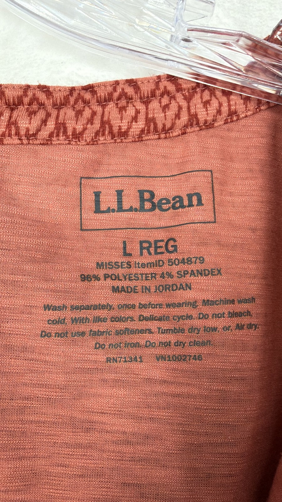 LL Bean Performance Tops Women Large Short Sleeve V Neck Blue Lot Tee T Shirt
