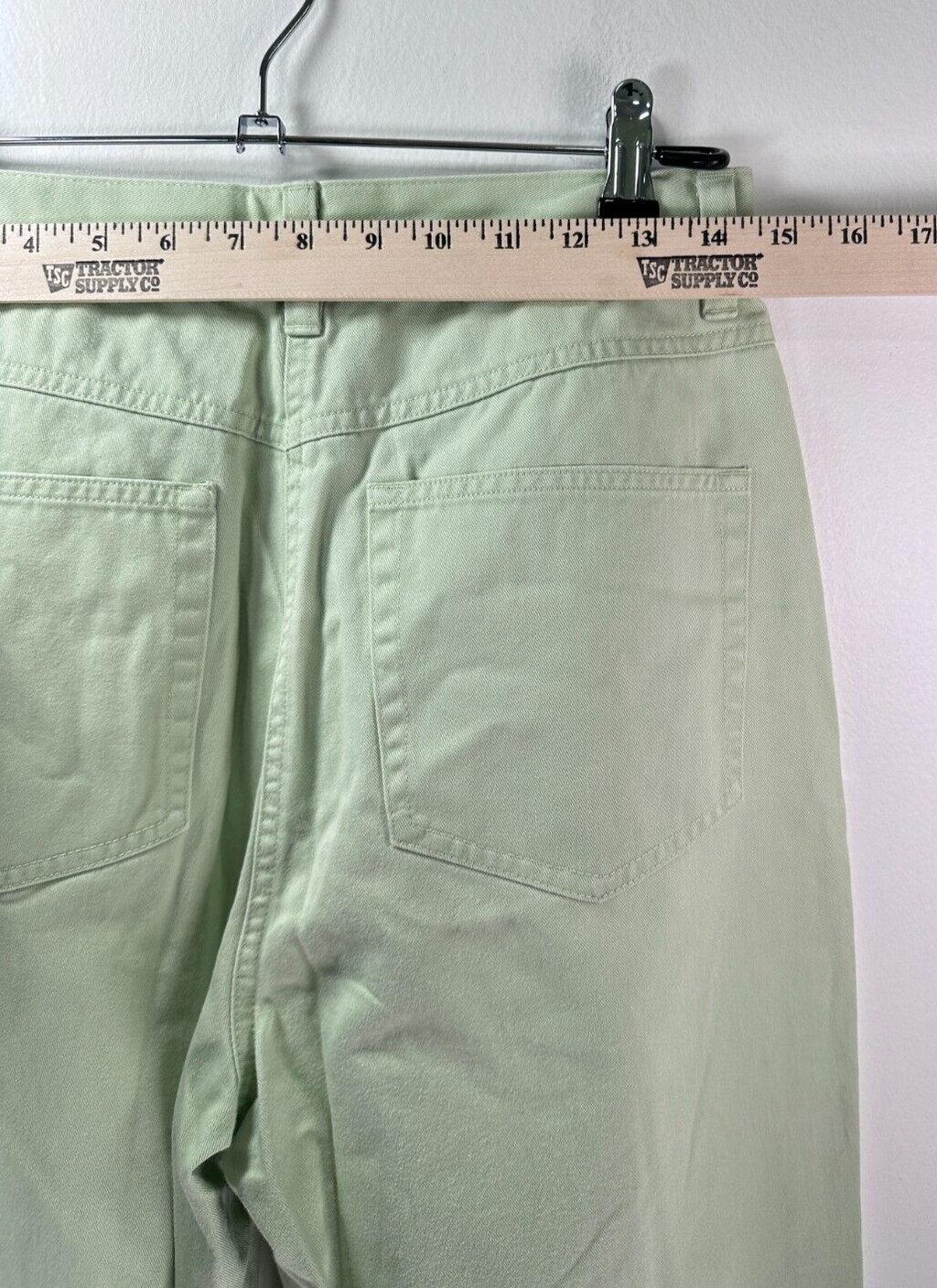 LL Bean Jeans 10 Womens Light Sherbert Green 5 Pocket Denim 100% Cotton