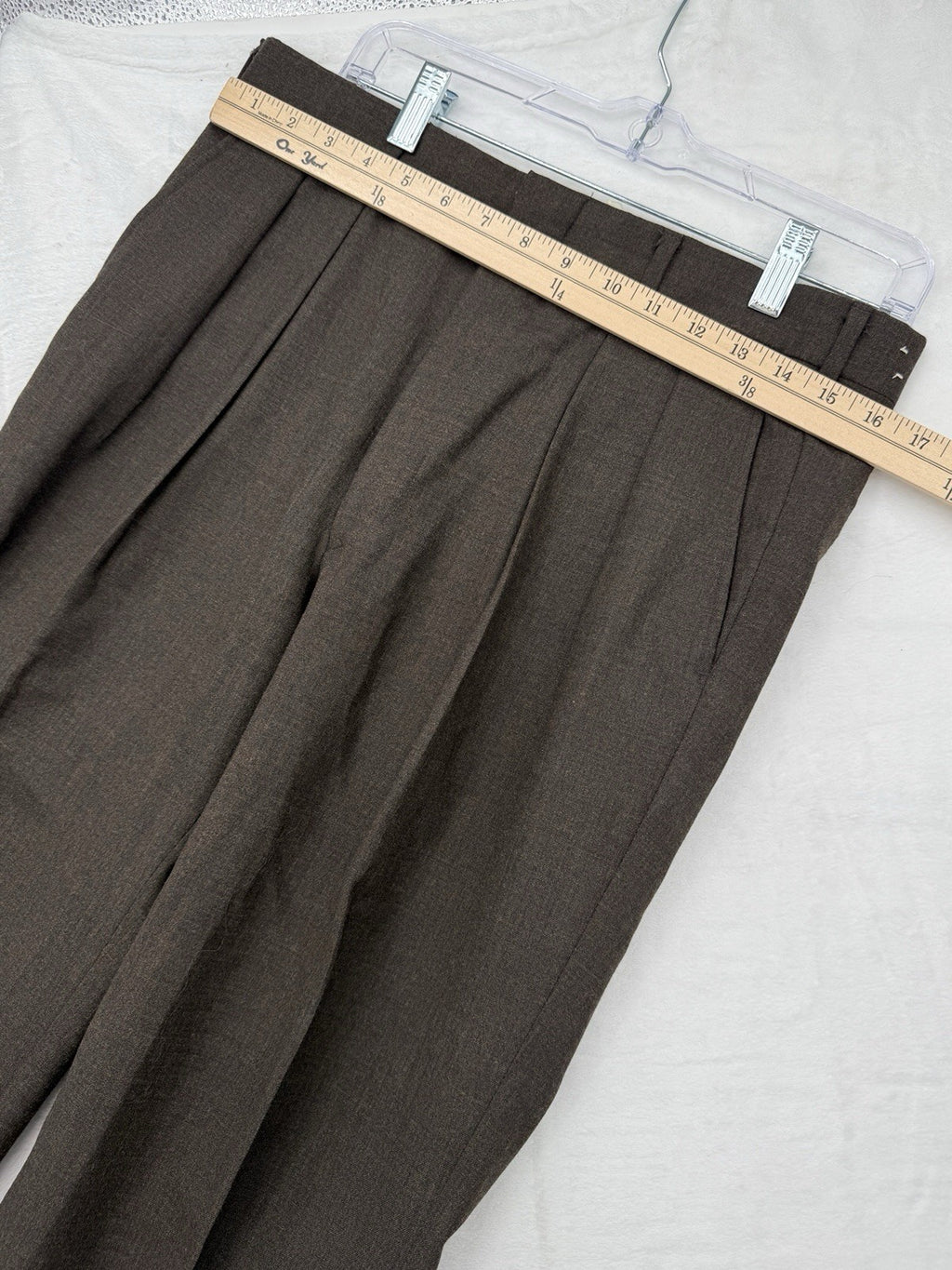 Vintage LL Bean Mens Pants 32x28 Brown 100% Wool Made In USA Pleated