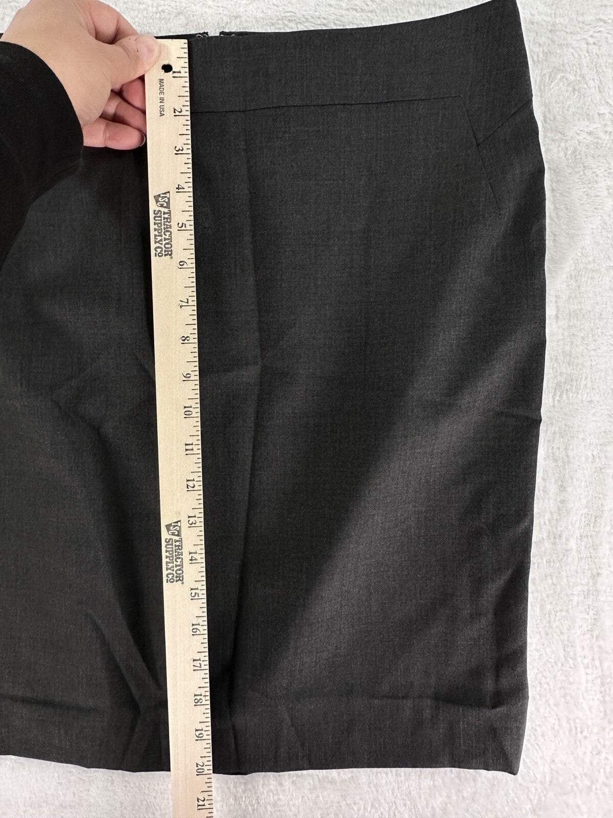 Ann Taylor Skirt 4 Summer Weight Wool Gray Pencil Read Zip Knee Length Lined