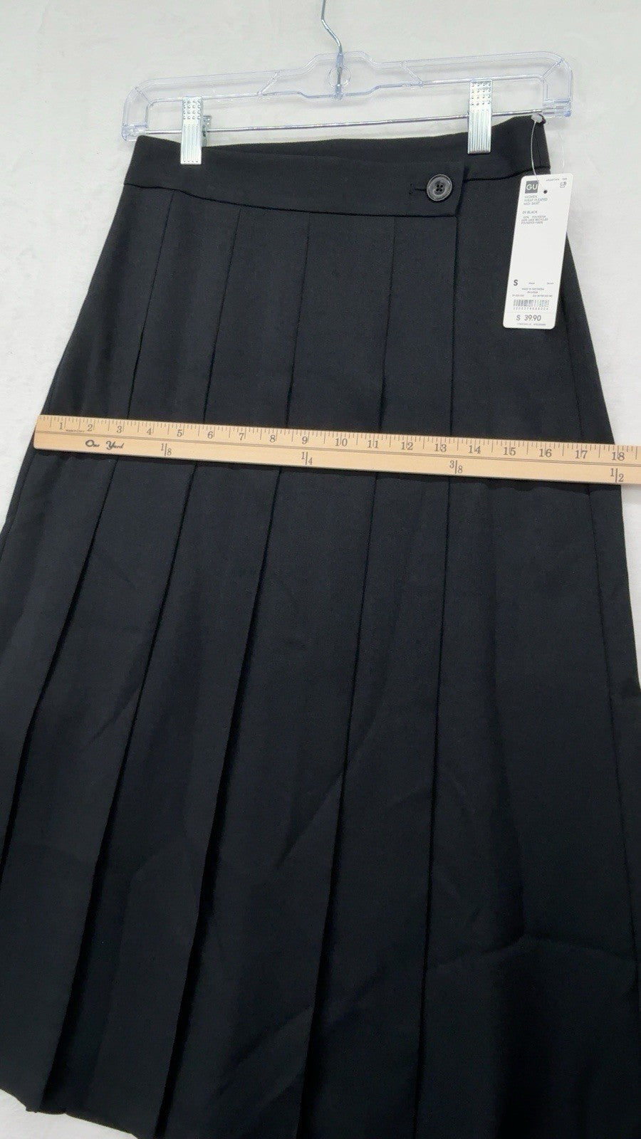 GU Wrap Pleated Midi Skirt Small Women Black Uniqlo Dark Academia New NWT