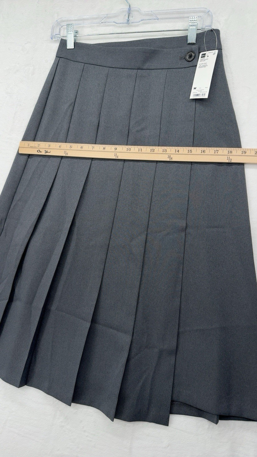 GU Wrap Pleated Midi Skirt Medium Women Gray Uniqlo Dark Academia Hipster New