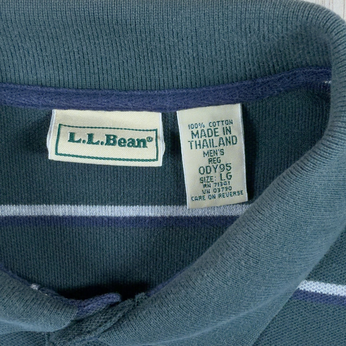 L.L.Bean VINTAGE Long Sleeve Polo Shirt L Mens green Striped Knit 3 Button