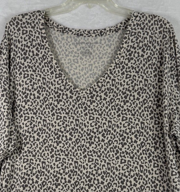 American Eagle Soft Sexy Tee Large Short Sleeve Gray Cheetah Animal Print Top