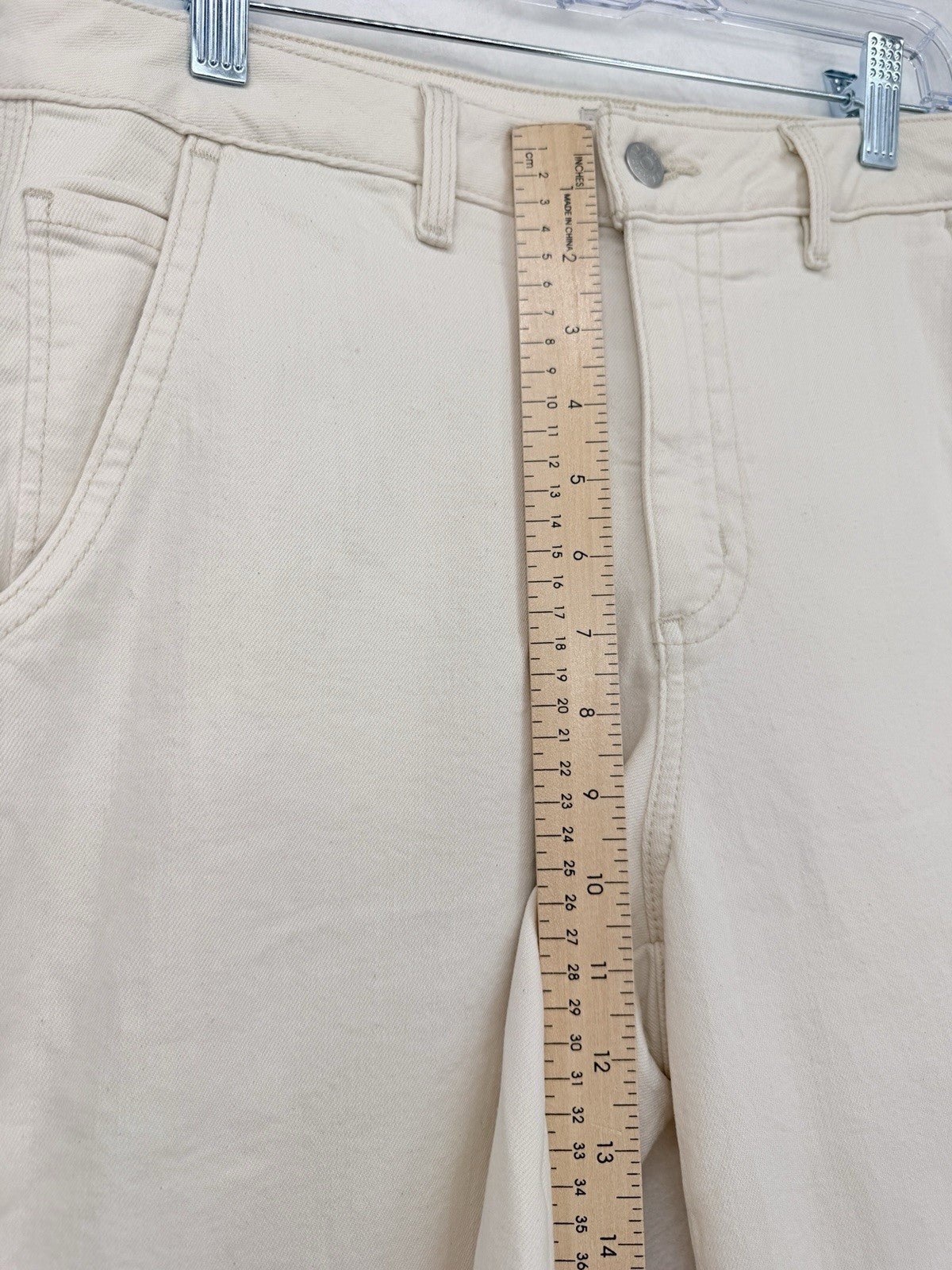 LL Bean Jeans 10 Petite Straight Leg Natural Classic Fit Womens