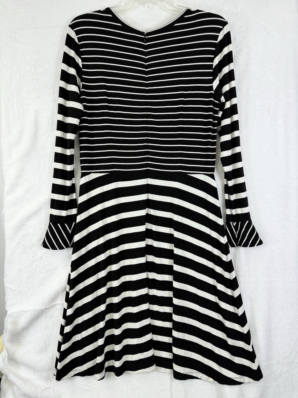 Ann Taylor LOFT Dress 6 Long Sleeve Jersey Knit Black White Striped  Women