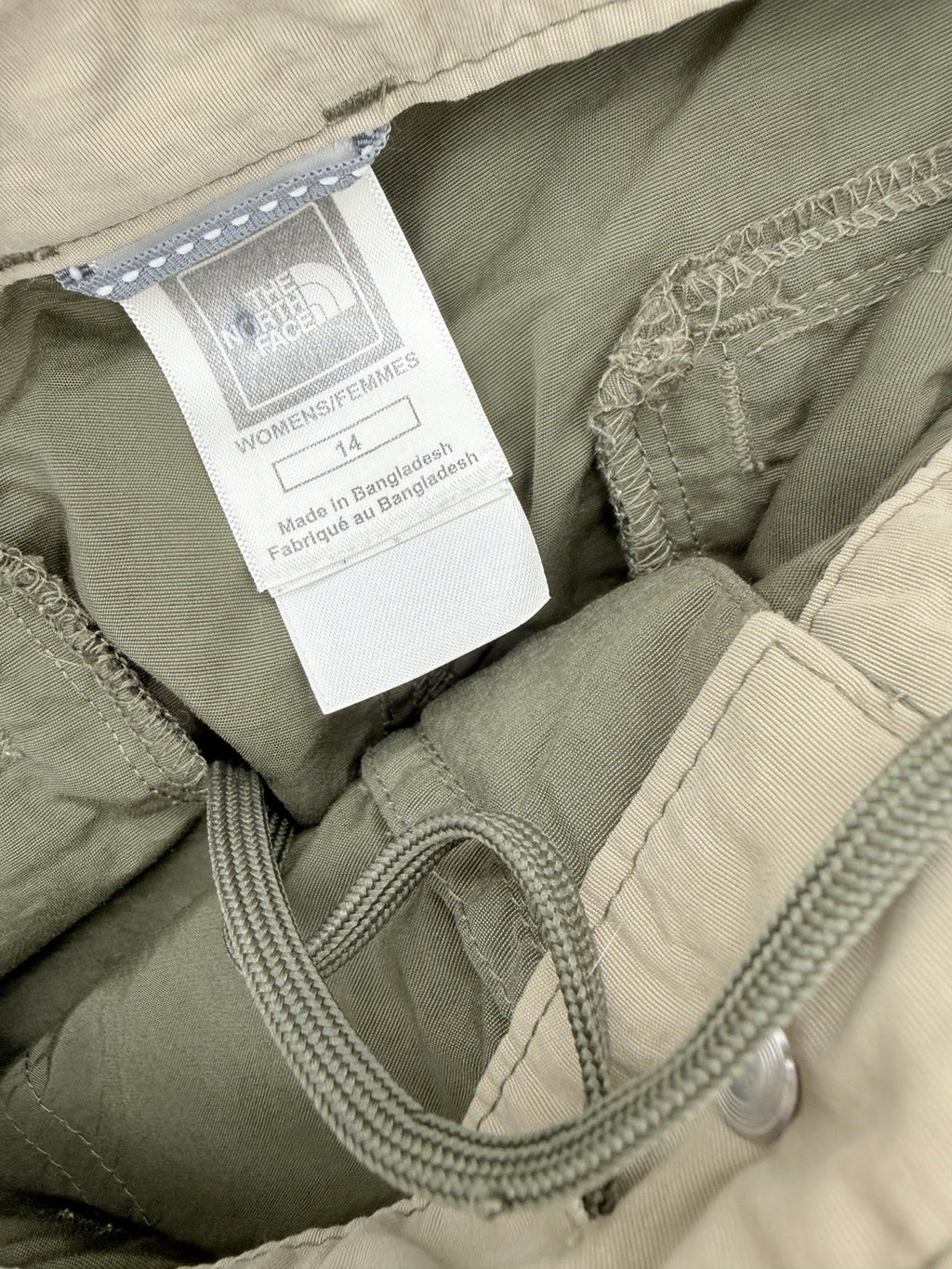 The North Face Hiking Shorts 14 Womens Olive Green Utility Nylon 6”